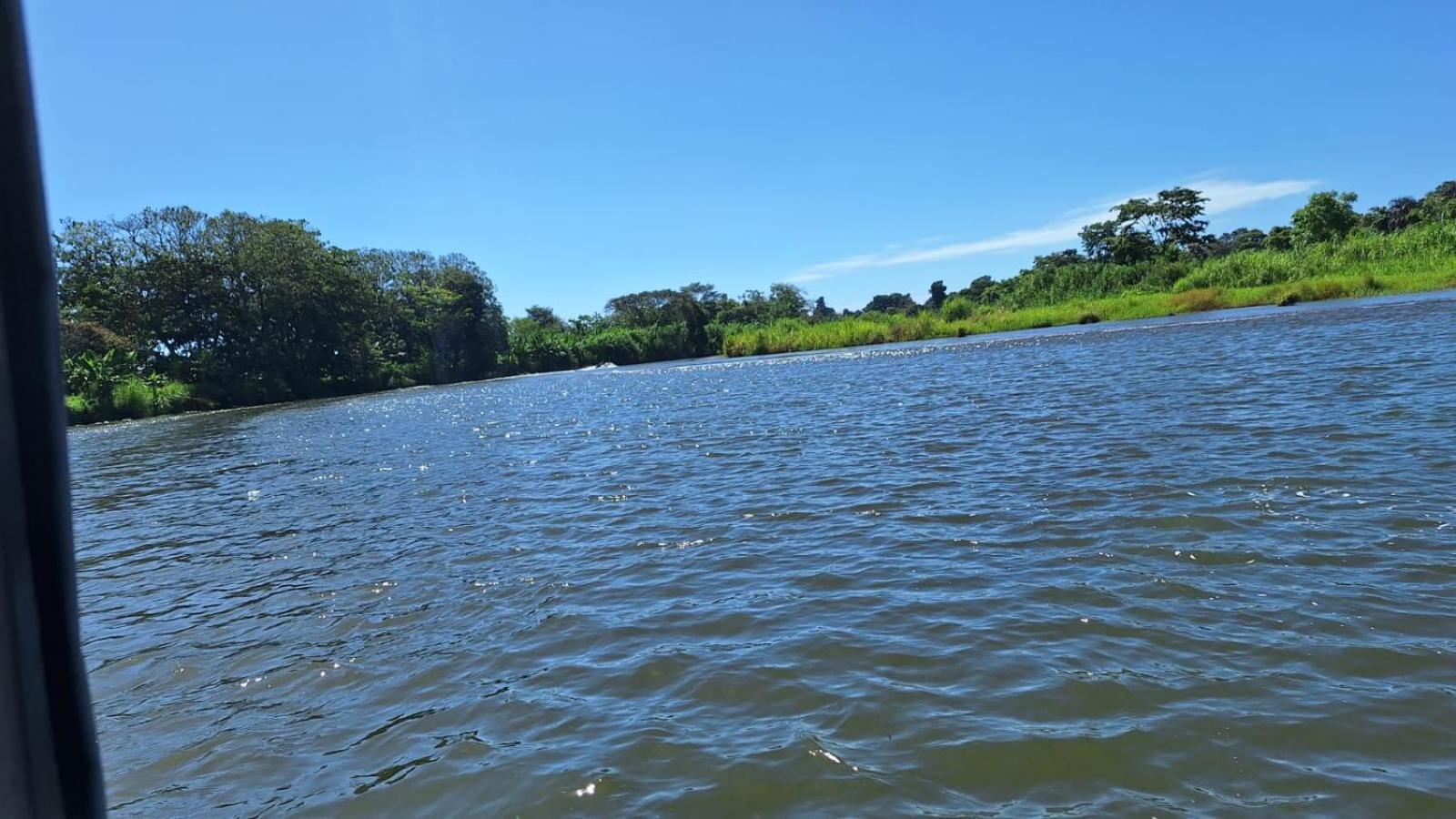 Laguna Caldera Lodge Siqurres Da Alegria Bagian luar foto